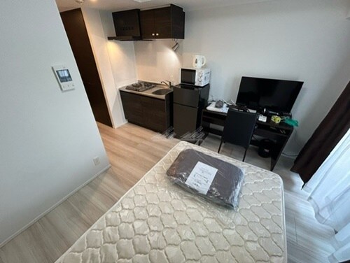 物件内観写真4　(家具家電が入ります)