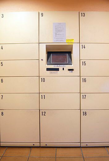 物件内観写真9　(宅配ボックス)