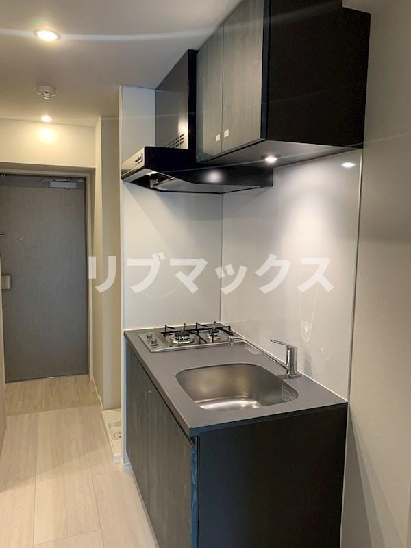 キッチン(冷蔵庫、電子レンジ等リブマックス仕様の家具家電付き)
