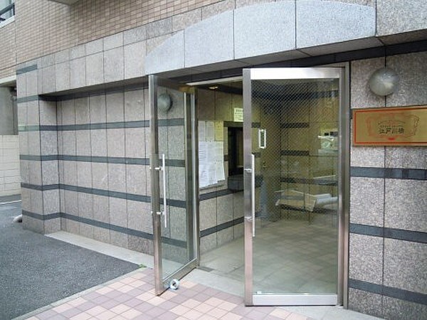 エントランス(弊社は都内全域の家具家電付き物件がご紹介可能です。)