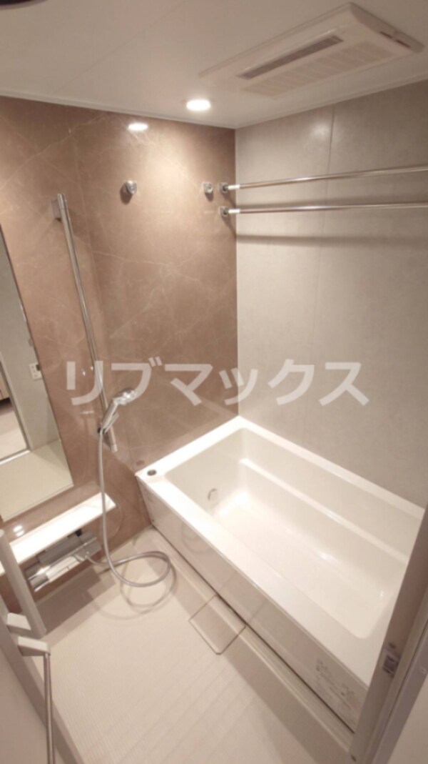 浴室(★　追い炊き機能搭載　★)