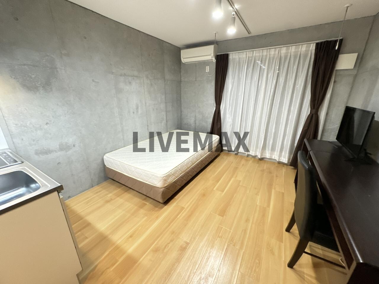 物件内観写真8　(別号室参考写真)