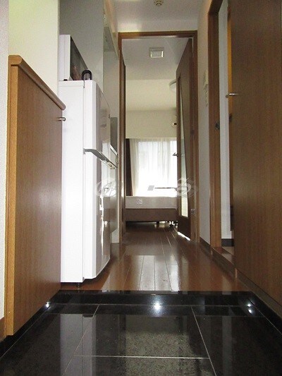 物件内観写真8　(エントランス)