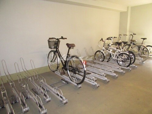 物件内観写真23　(駐輪場)