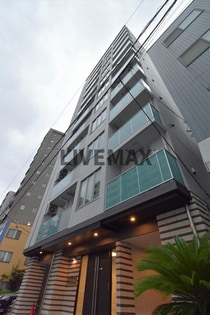 都営大江戸線 牛込柳町駅 12階建 築6年の外観写真