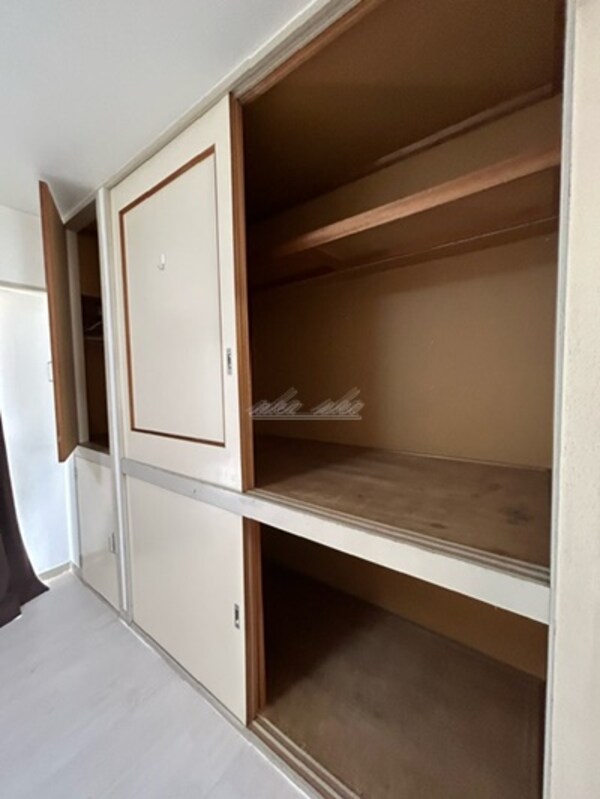 収納(生活に必要な家具・家電付き)