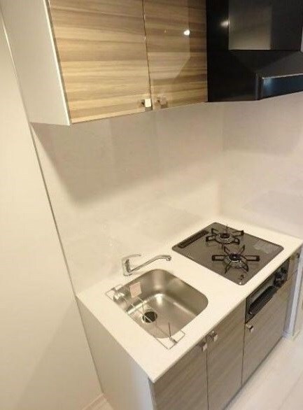 物件内観写真5　(2口ガスキッチン・グリル付き)