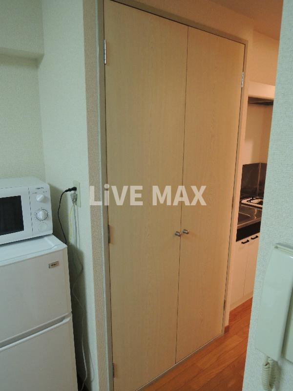 物件内観写真16　(別号室参考写真)