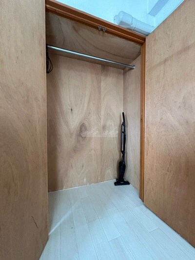 物件内観写真11　(備え付け家具備品（同仕様）)