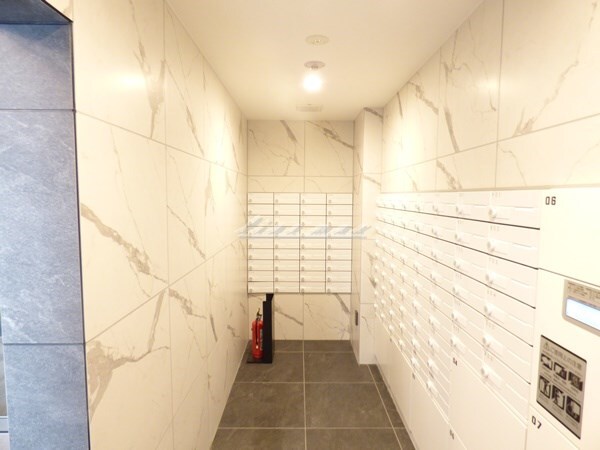 物件内観写真19　(宅配BOX)