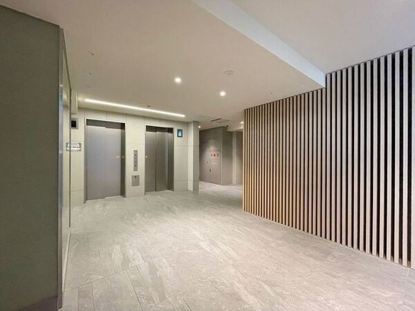 ロビー・ラウンジ