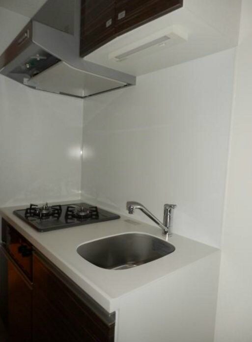 物件内観写真5　(2口ガスキッチン)