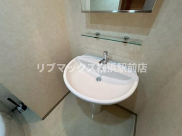独立洗面台(同タイプ別住戸)