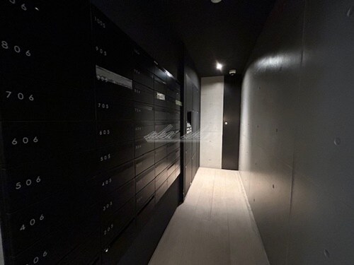 物件内観写真21　(宅配ボックス)