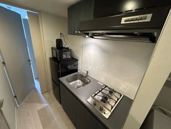 キッチン(冷蔵庫、電子レンジ等リブマックス仕様の家具家電付き)