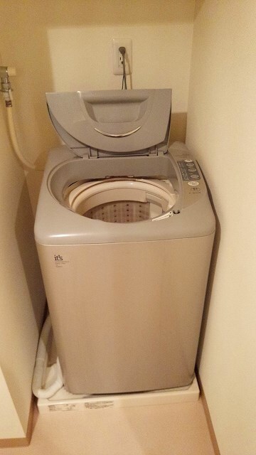物件内観写真12　(洗濯機)