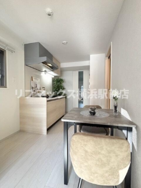 物件内観写真4　(家具等は付帯しません)