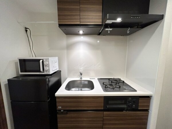 キッチン(冷蔵庫・電子レンジ有り)