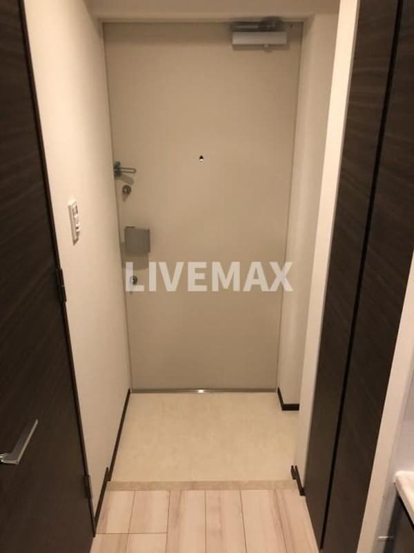 玄関(別号室参考写真)