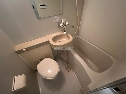 物件内観写真6　(洗濯機・ドライヤーなど家具家電を賃料内で設置)