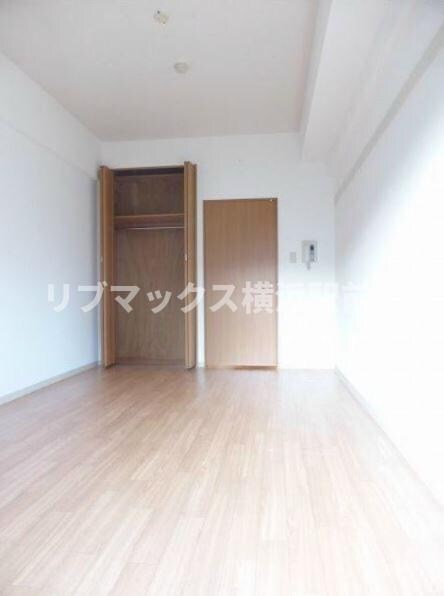 物件内観写真8　(同タイプ別住戸)