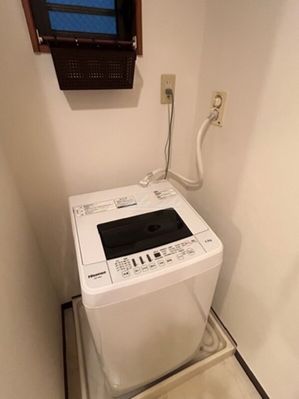 建物設備(備え付け家具備品（同仕様）)