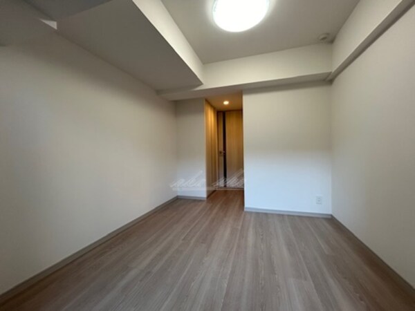 居室(リブマックス仕様の家具家電付き（賃料管理費に含む）)