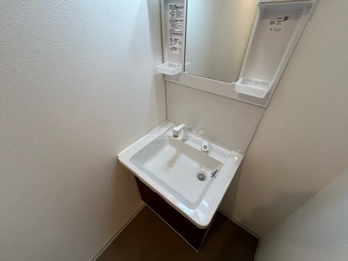 物件内観写真9　(洗濯機・ドライヤーなど家具家電を賃料内で設置)