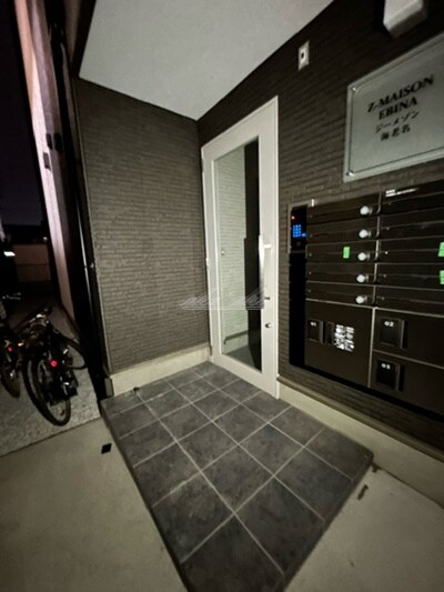 物件内観写真19　(宅配ボックス有)