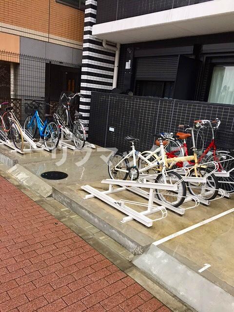 物件内観写真21　(駐輪場)