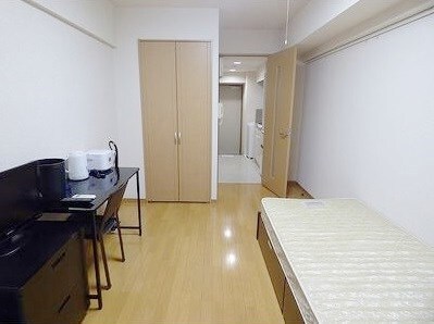 物件内観写真4　(家具家電付きで引越しの手間と費用が抑えられます。)