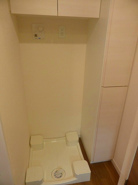 物件内観写真23　(室内洗濯機置場)