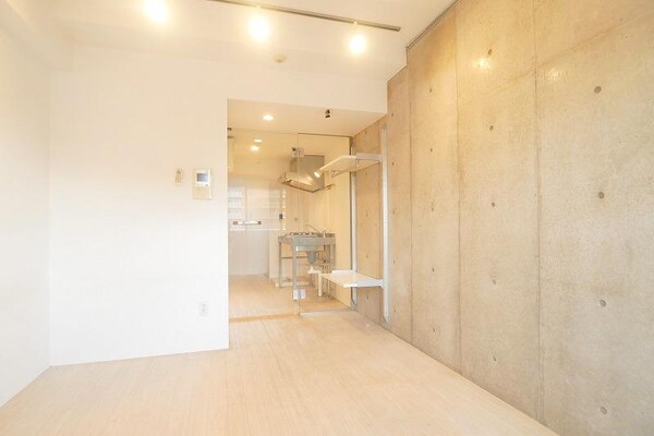 居室(デザイナーズです)