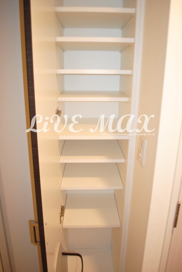 建物設備(シューズボックス)