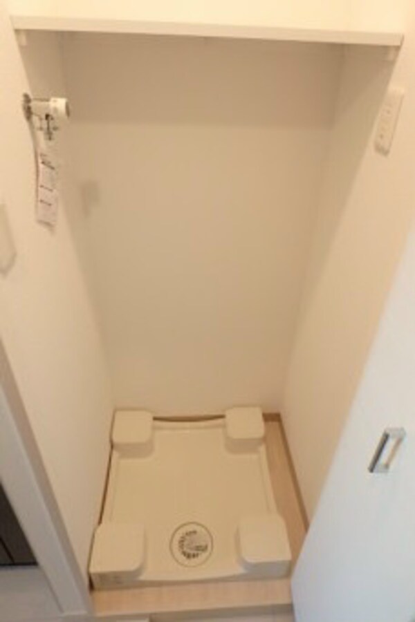 その他(室内洗濯機置場)