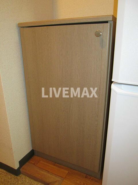 物件内観写真18　(別号室参考写真)