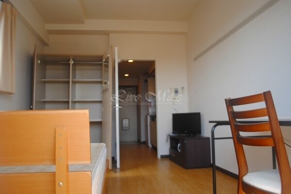 居室(別号室参考写真)