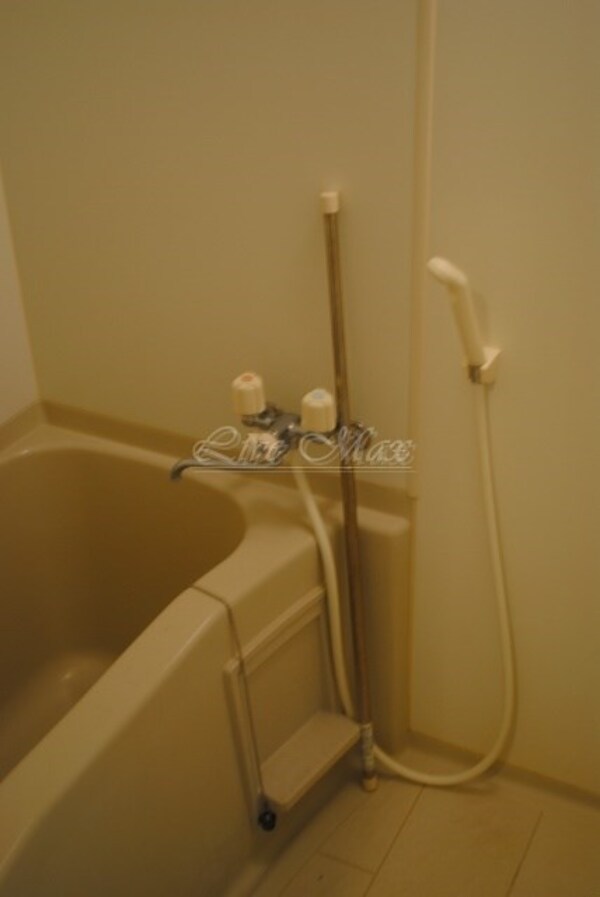 浴室(別号室参考写真)