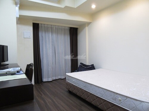 物件内観写真4　(家具家電付き)