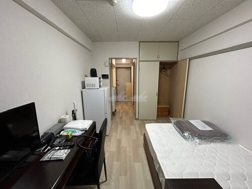 物件内観写真3　(家具家電付き)