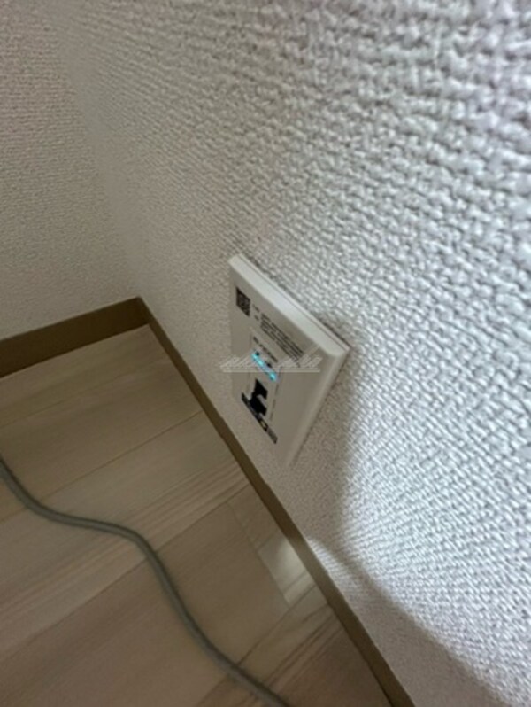 その他(インターネット無料)