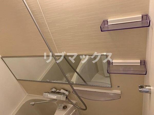 浴室(洗濯機、掃除機等リブマックス仕様の家具家電付き)