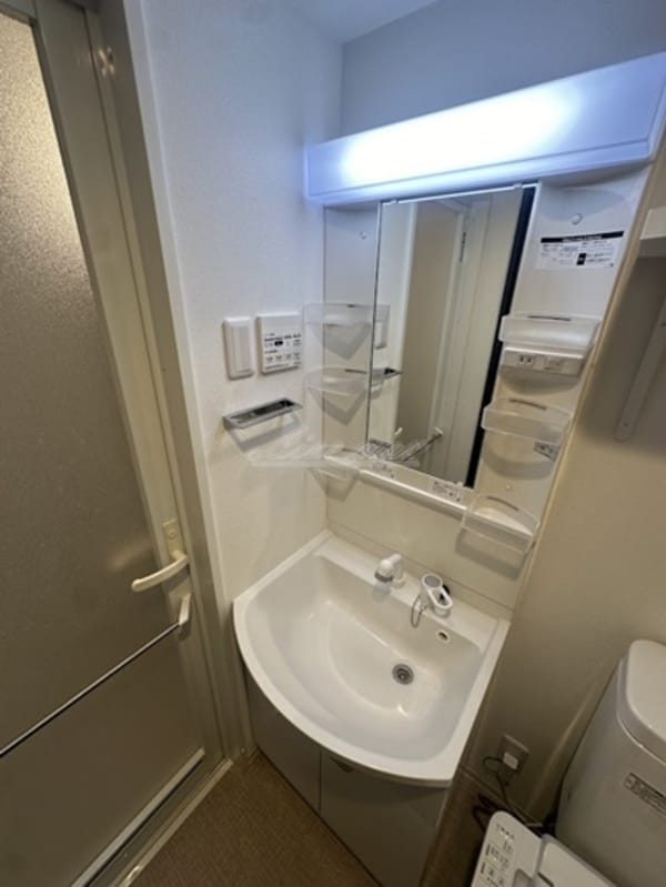 独立洗面台(同タイプ別住戸)