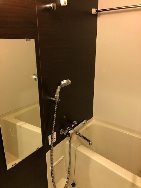 物件内観写真5　(浴室乾燥機付き)