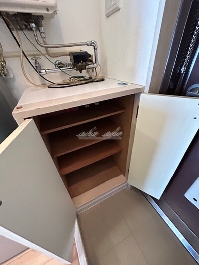 物件内観写真11　(下駄箱)