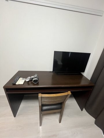 物件内観写真2　(別号室の写真です（現状を優先します）)