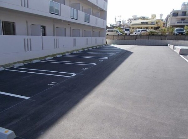 駐車場(現状優先)