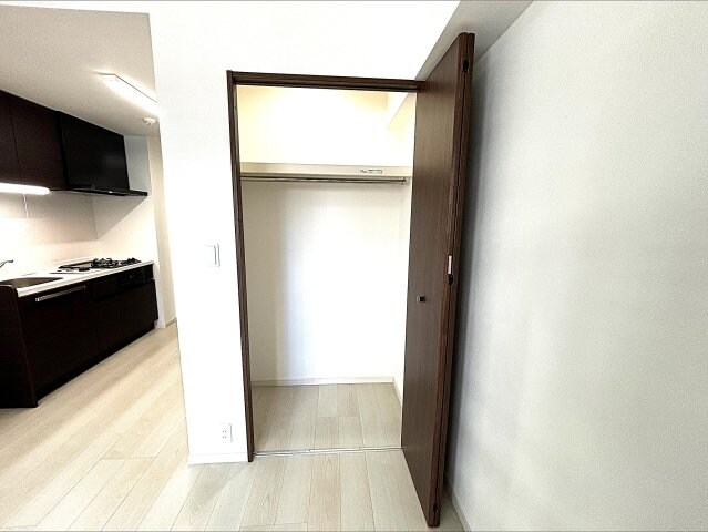 物件内観写真9　(※別号室の写真となります。イメージ、現状優先。)