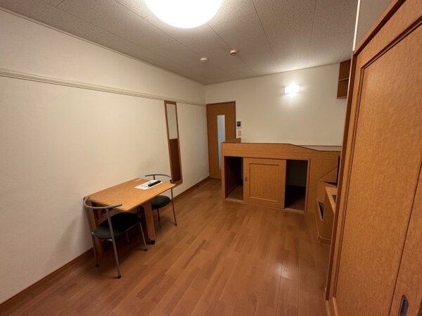 洋室(類似物件の写真となります。※イメージ、現状優先。)
