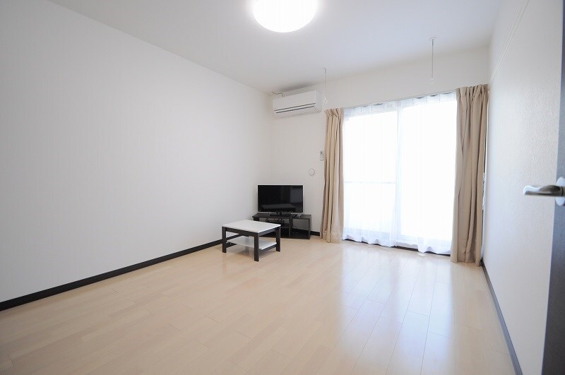 物件内観写真3　(現状優先)